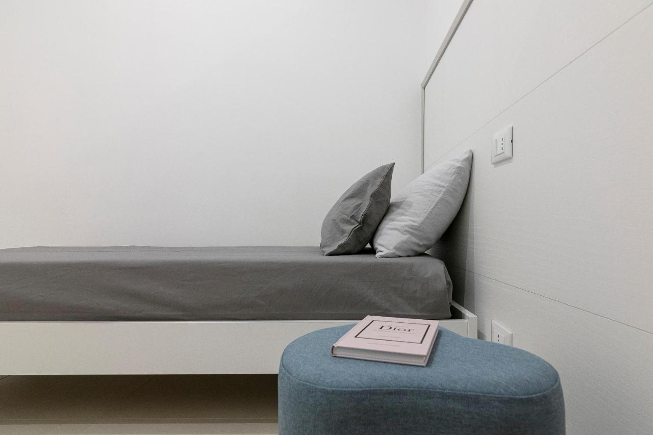 Stellaris Apartrooms Termoli Buitenkant foto