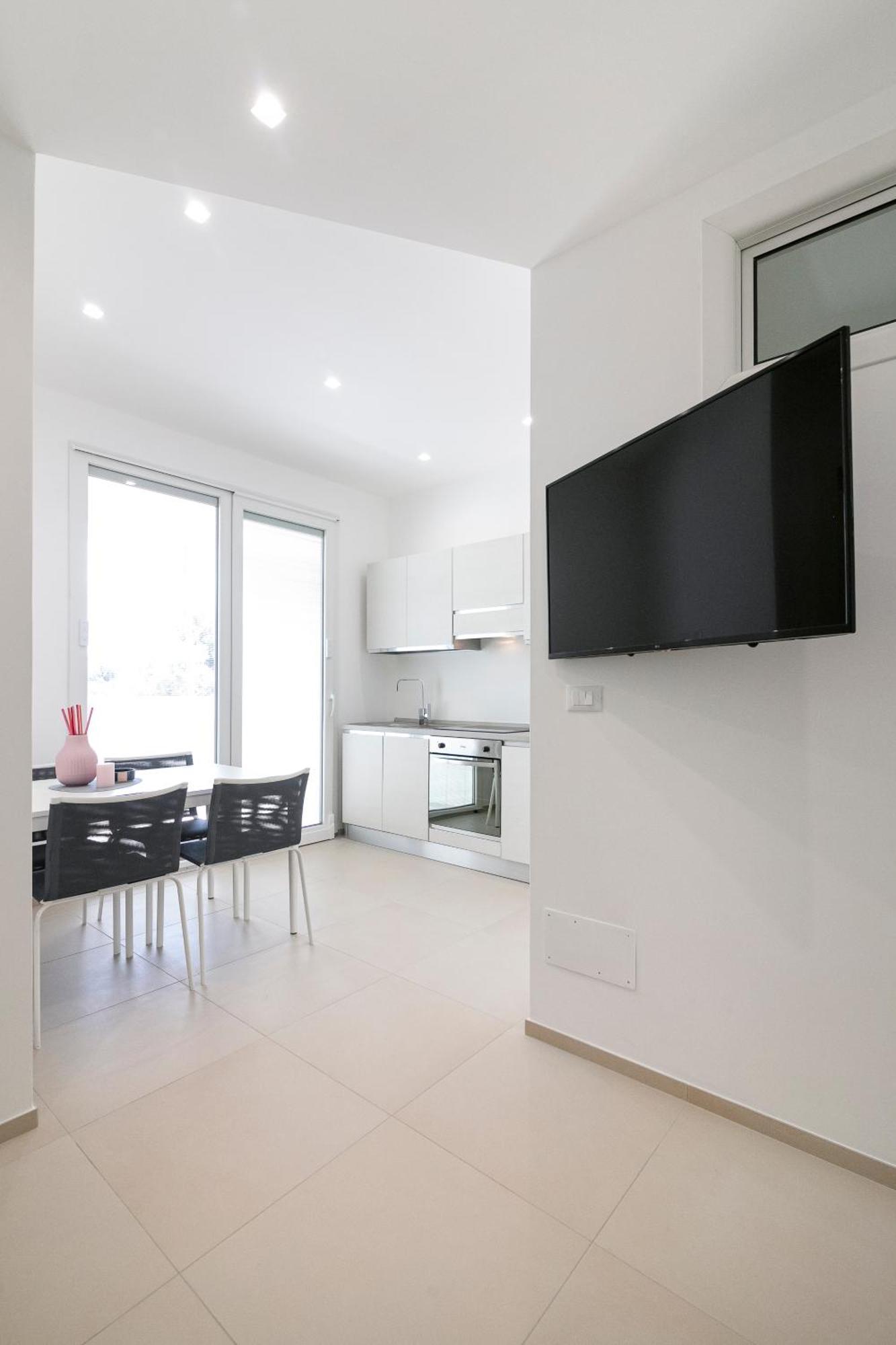 Stellaris Apartrooms Termoli Buitenkant foto